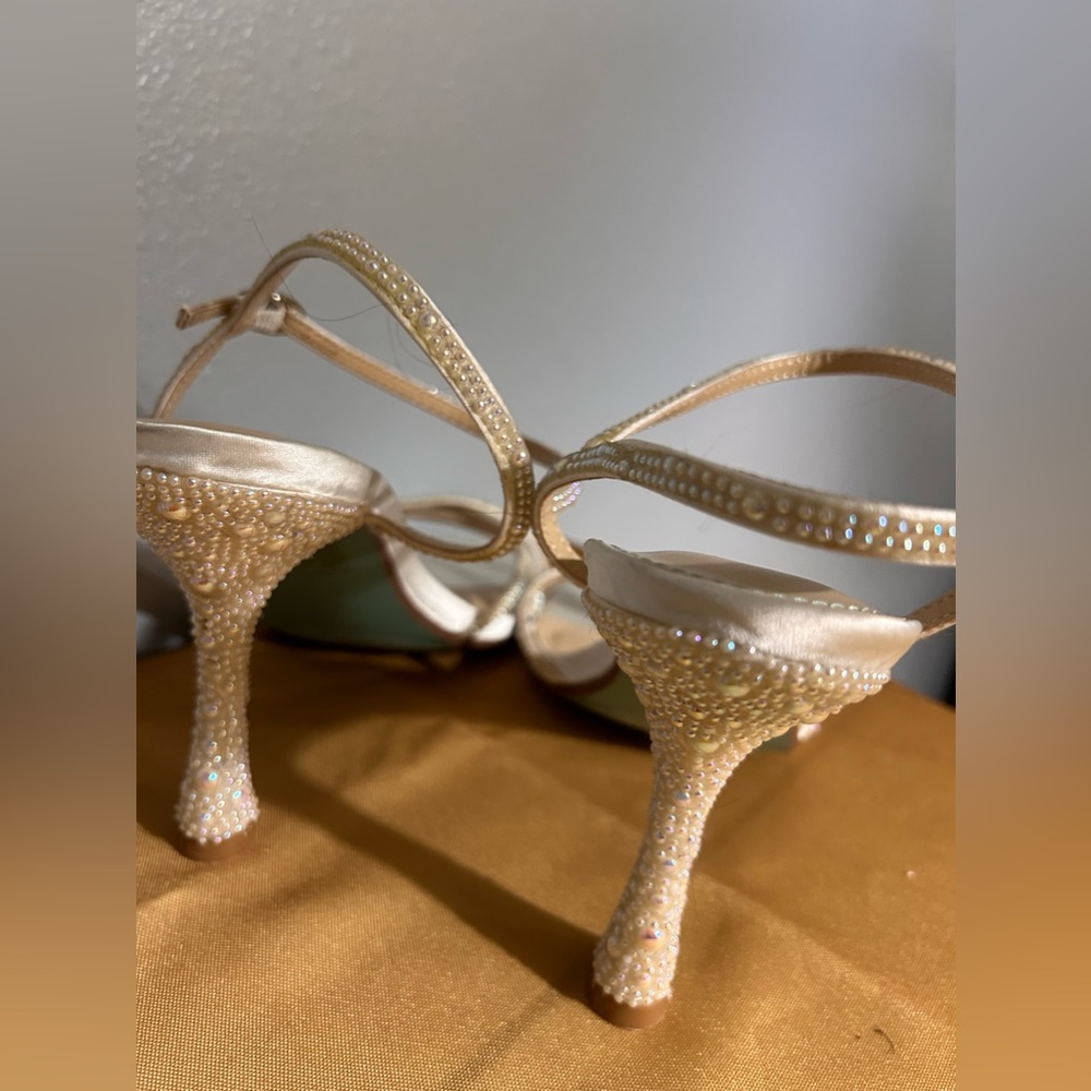 Betsey Johnson Strappy Gold Heels • Size 7.5 (true to size) - Picture 5 of 15